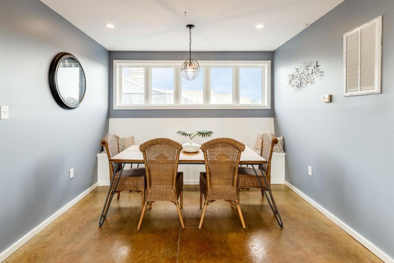 Walk Score 90!!-Historic Downtown District-2 Blocks To Famous Forsyth Park- Huge Private Patio-Private Parking Савана Екстериор снимка