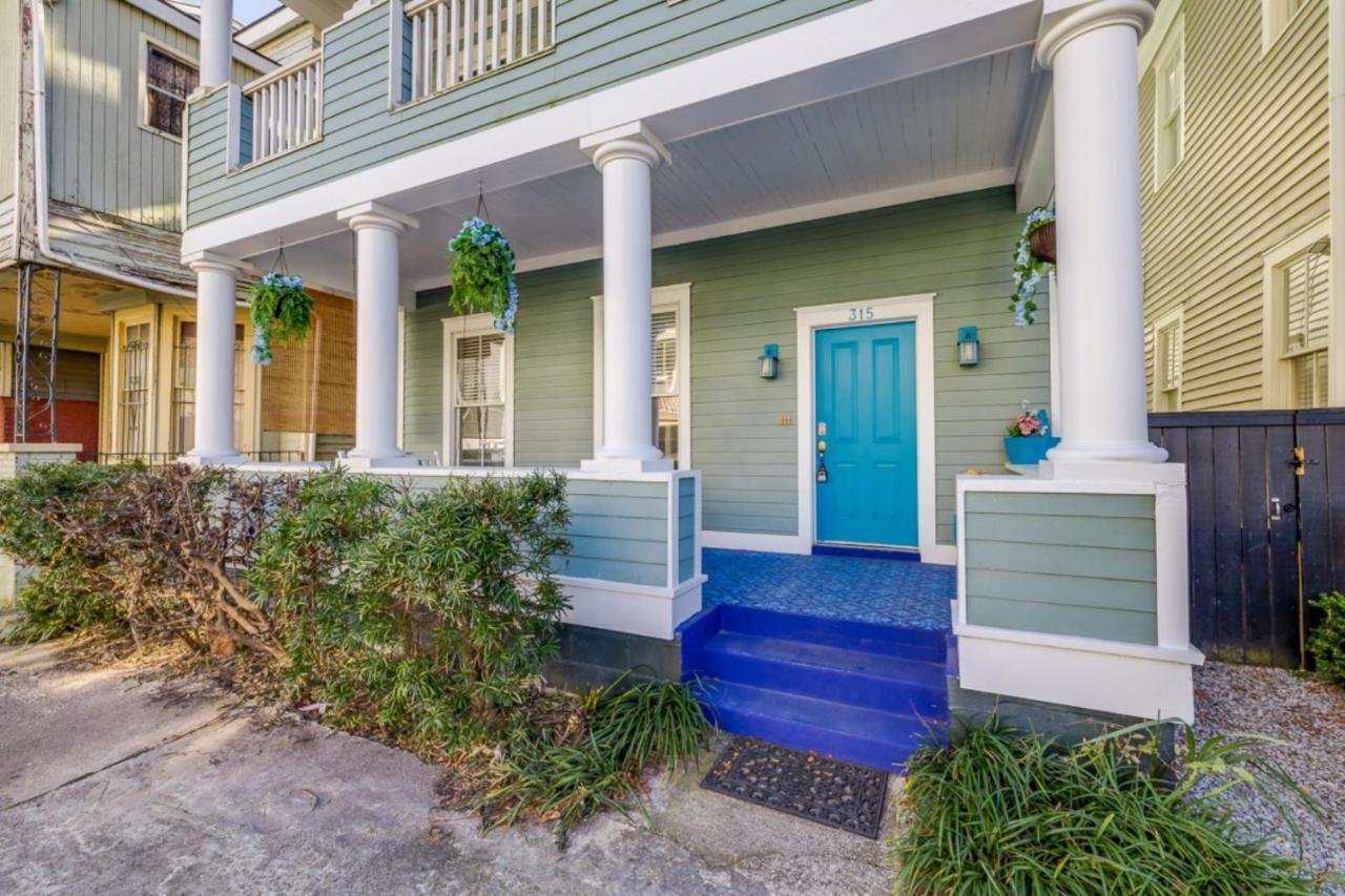 Walk Score 90!!-Historic Downtown District-2 Blocks To Famous Forsyth Park- Huge Private Patio-Private Parking Савана Екстериор снимка