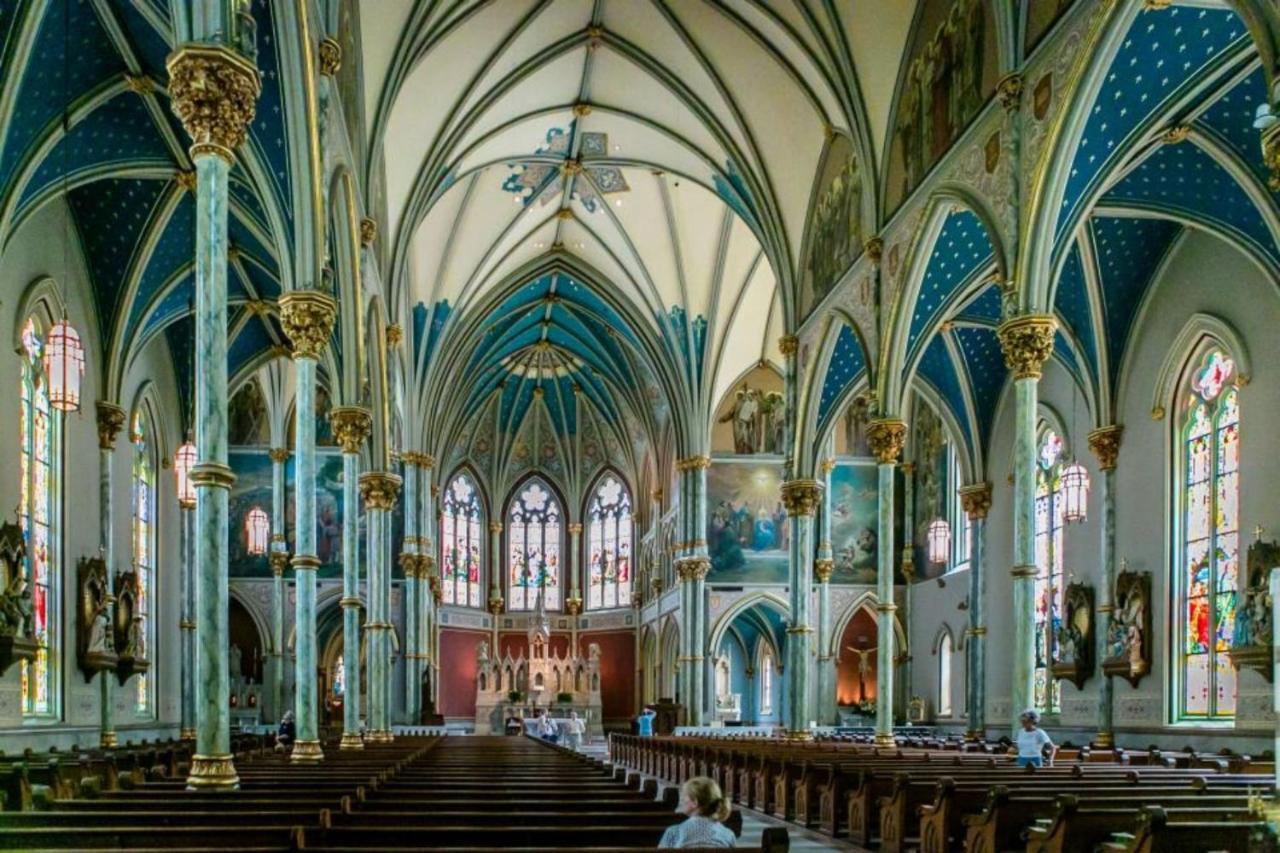 Walk Score 90!!-Historic Downtown District-2 Blocks To Famous Forsyth Park- Huge Private Patio-Private Parking Савана Екстериор снимка